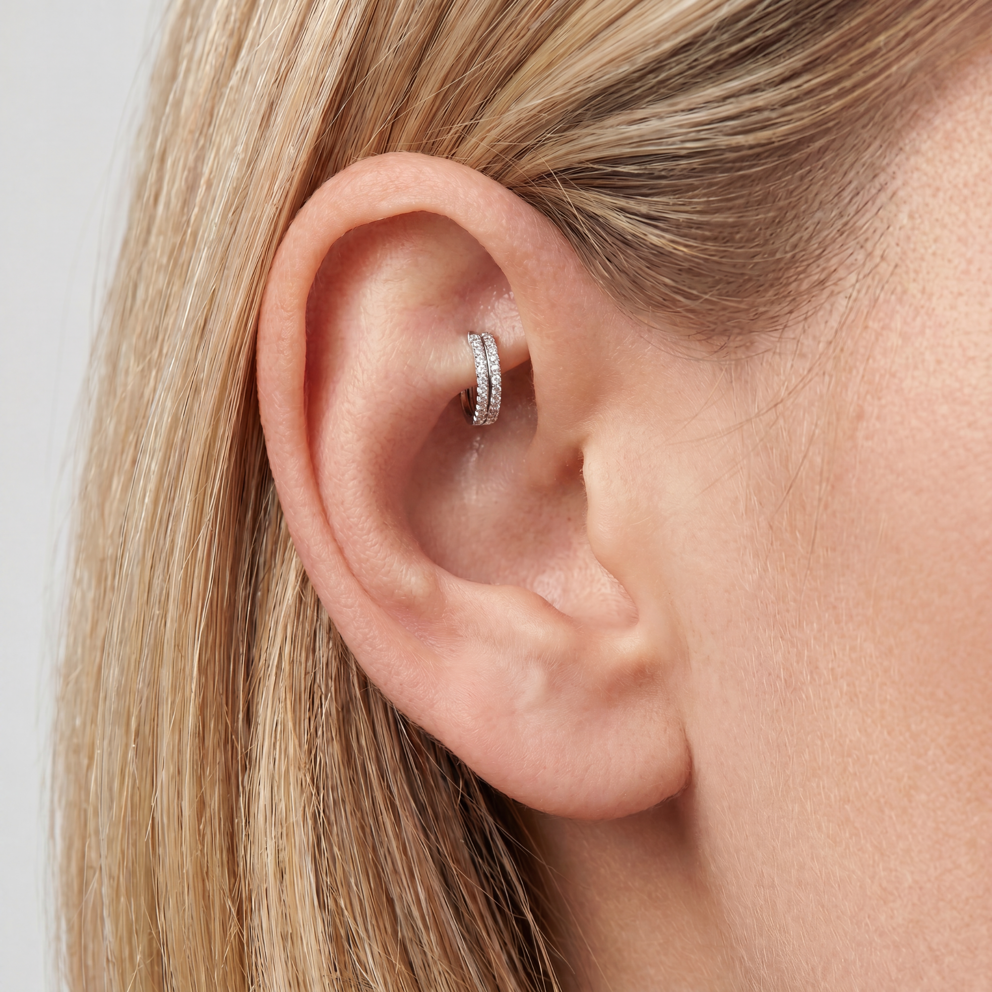 Anneau Piercing Titane Zircon - Tara