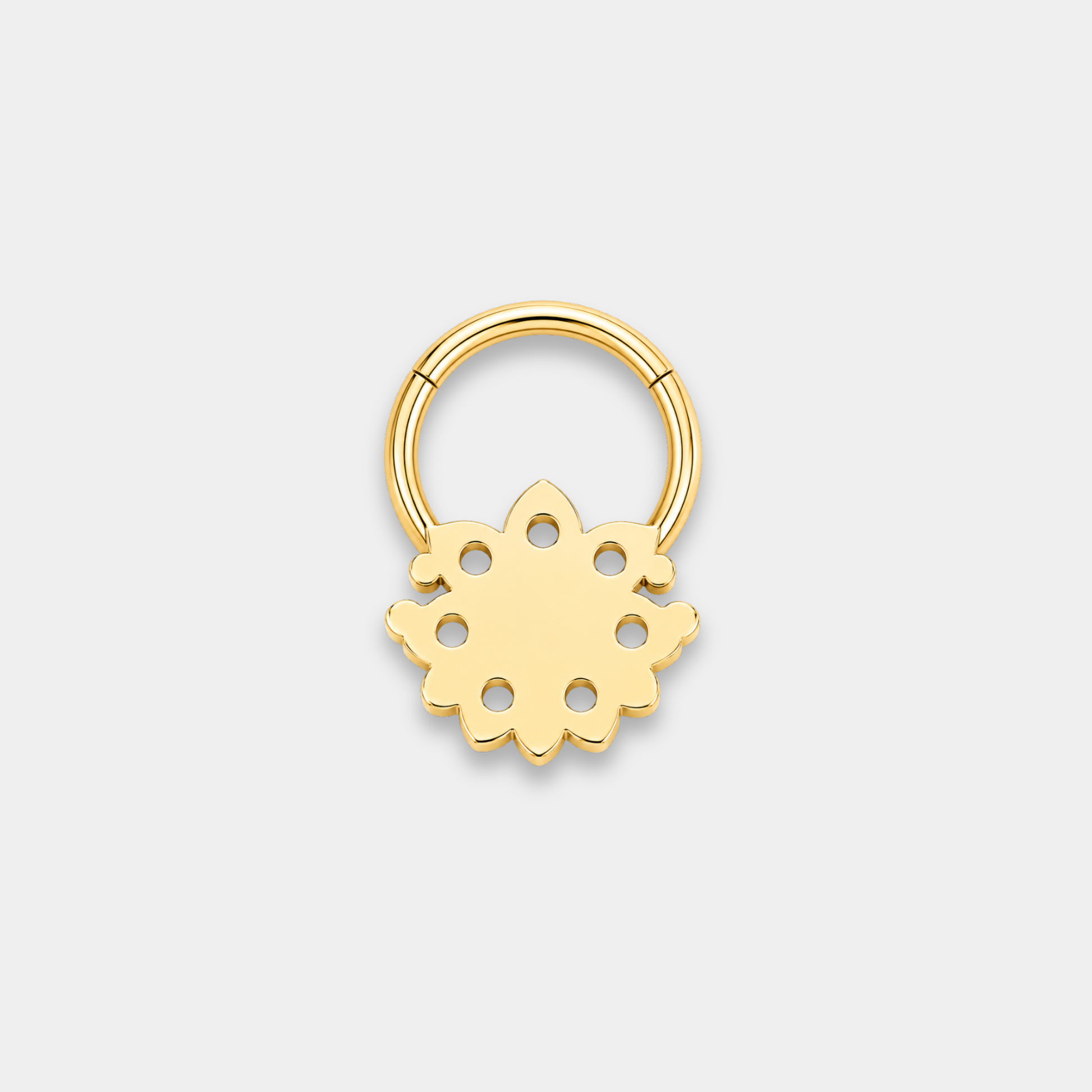 Anneau piercing Solenor en titane gold vu de dos avec zircons sertis et opale blanche en motif floral