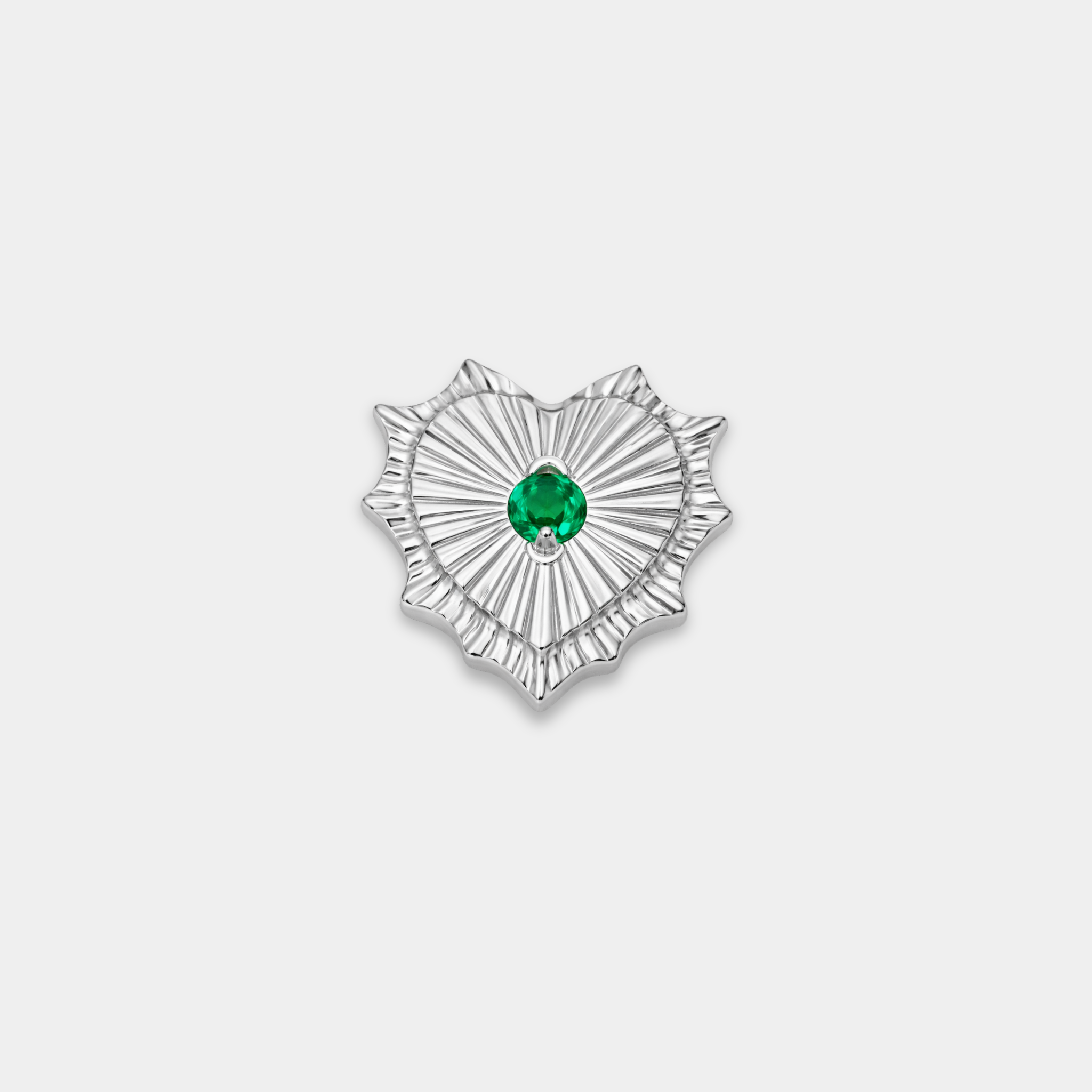 Embout piercing Maura en titane ASTM F136 design ex-voto avec zircon vert