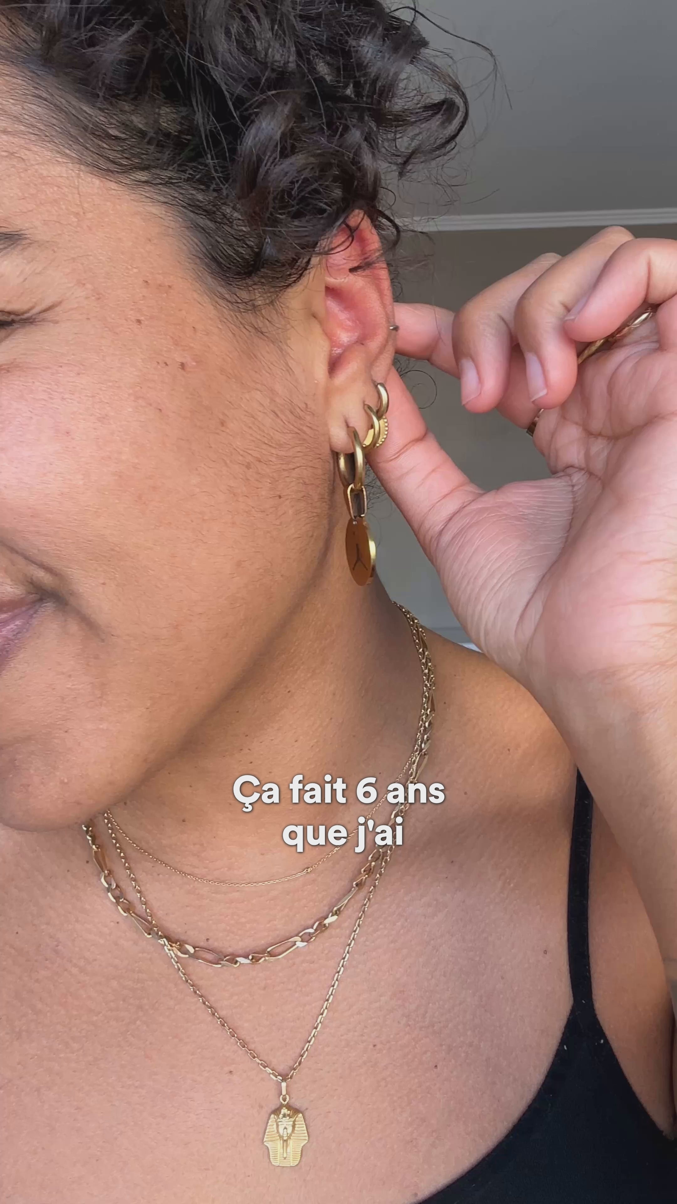 Charger la vidéo : Anneau Piercing Titane - Nolie